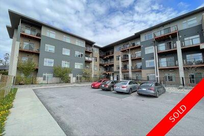 2785 Baseline Rd Unit 215, Redwood Park, Ottawa, condo apartment for sale: 2 bedrooms + 2 full bathrooms